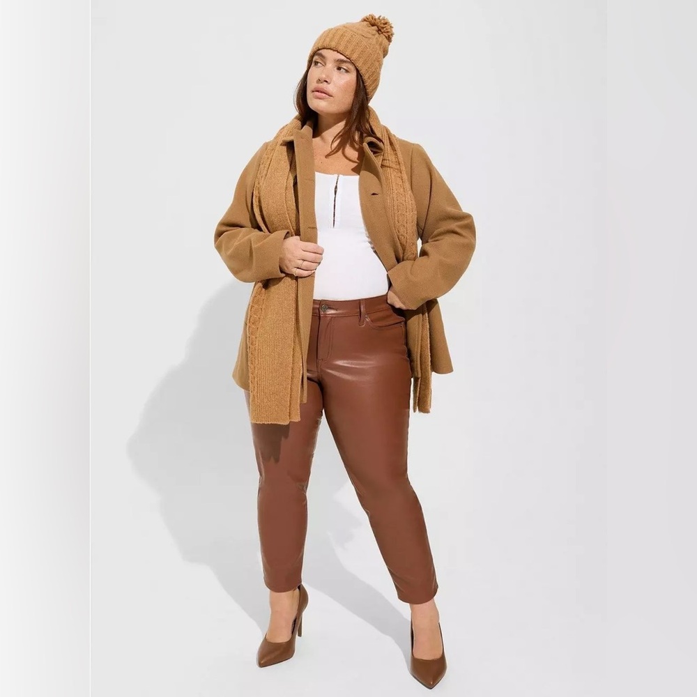 NWT TORRID Perfect Skinny Faux Leather High Rise Pant
